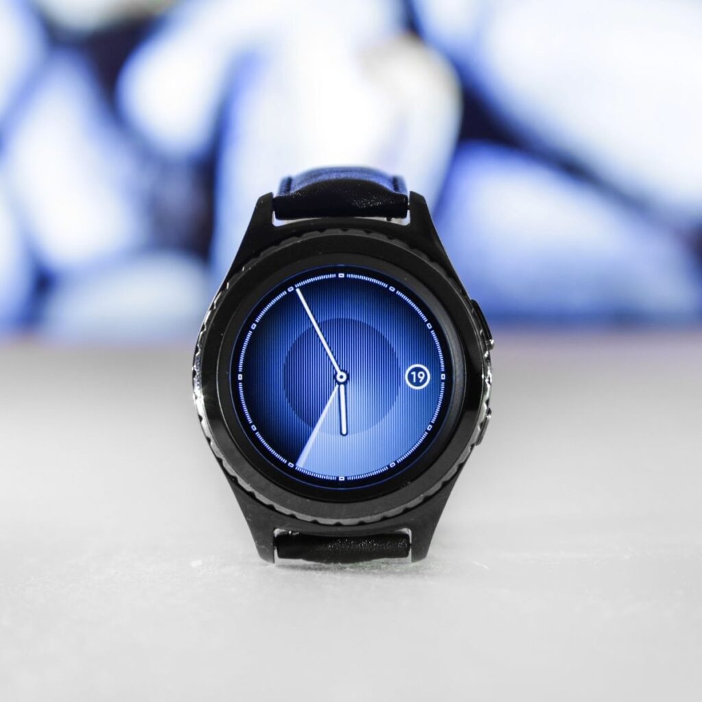 Smartwatch with fitness tracker