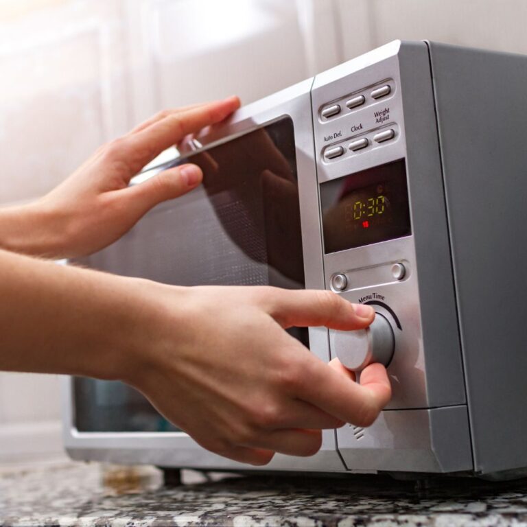 The Best Microwave Oven With Low Power Consumption. Top 3 Ovens That Will Save You Money On The